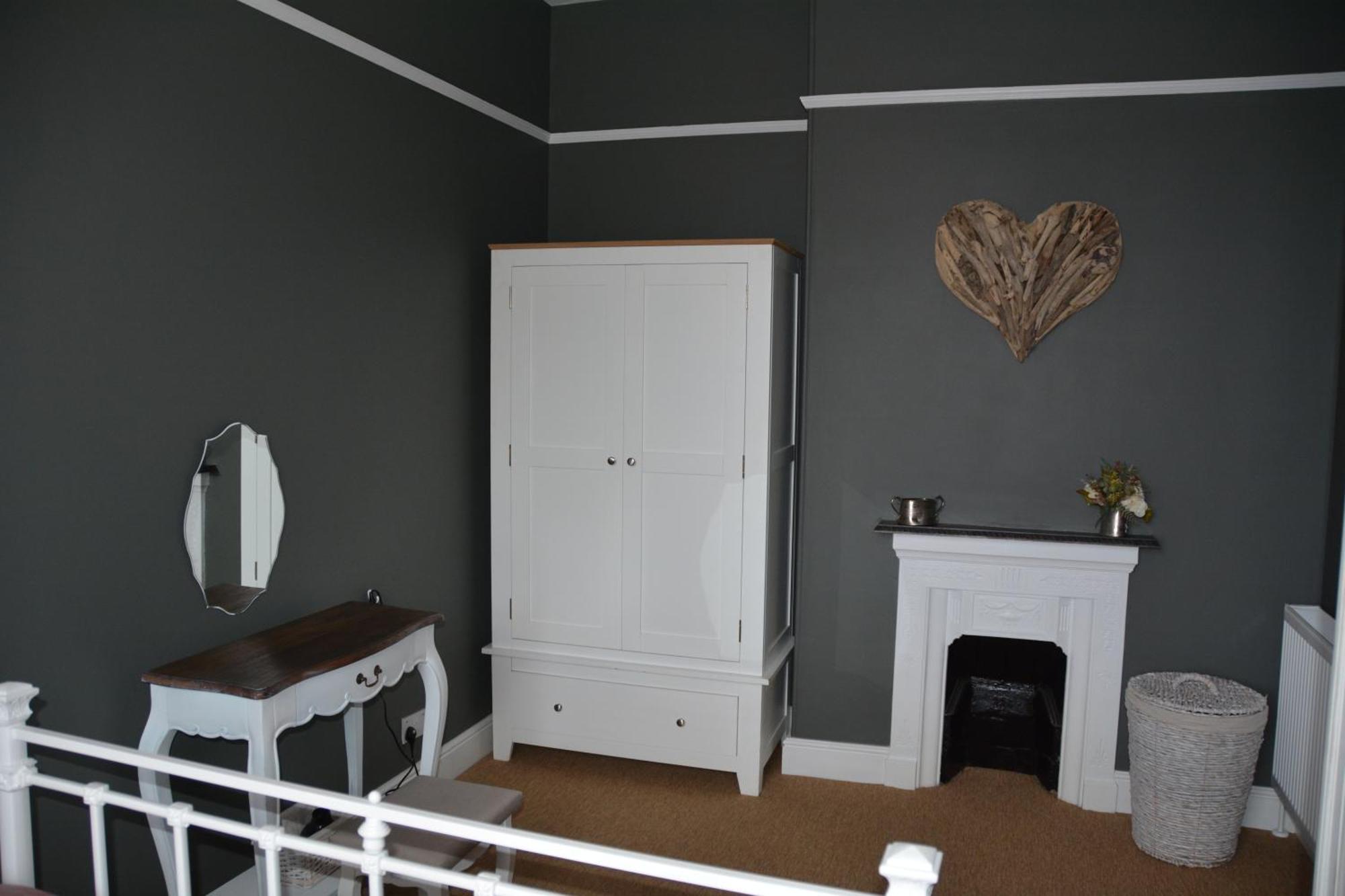 The Fabulous Number Two Apartment A Cosy Coastal Getaway Cromer Exteriör bild